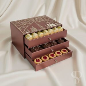 Premium Snack Gift Hampers | Luxury Corporate Gifting | Solid Packaging